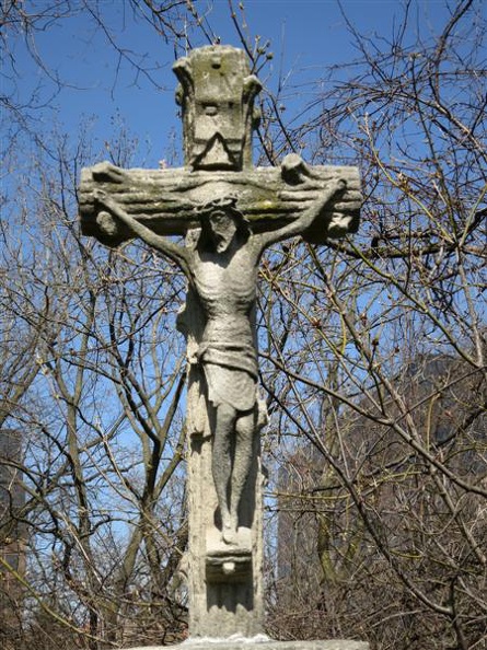 All_Saints_Parish_Cemetery_Chicago_IL_April_22nd_2013_jesus_on_cross_3.jpg